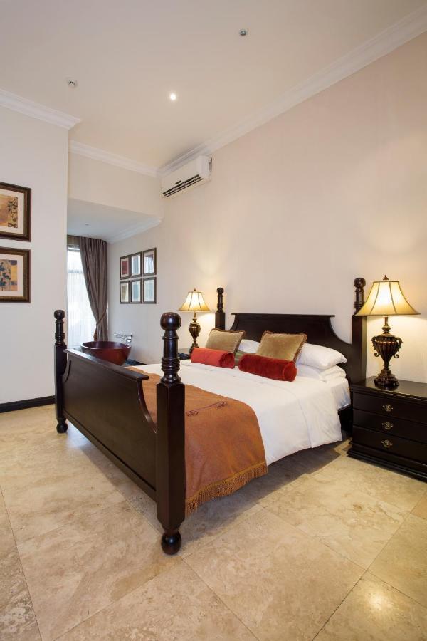 Villa Monticello Boutique Hotel Accra Luaran gambar